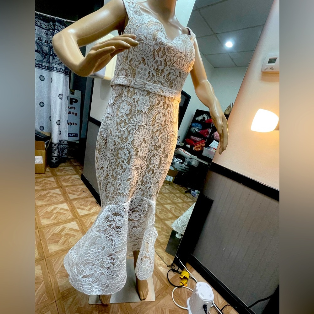 Dress white